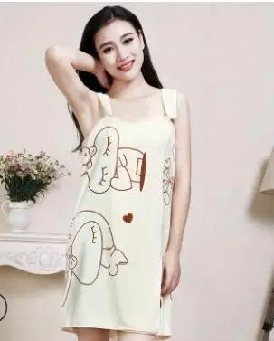 Bath towel ladies suspenders bathroom