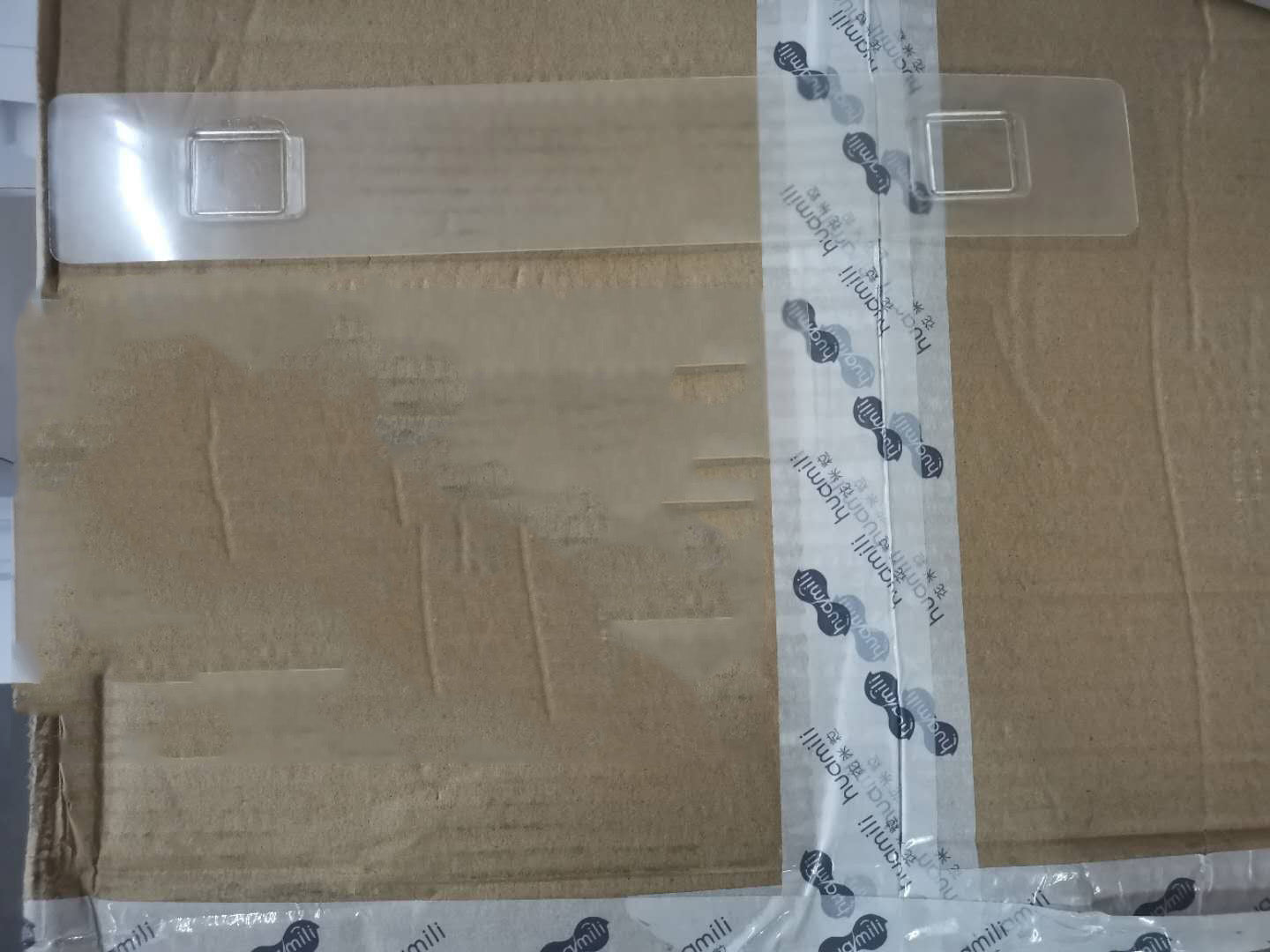 Non-marking Hanging Magnetic bathroom Toothbrush Holder Single Drawer Storage Rack With Toothpaste Squeezer Toiletry Set