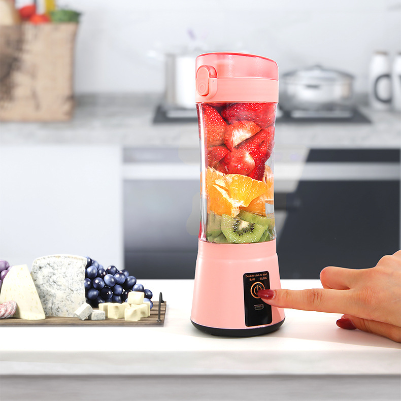Portable kitchen Blender Portable Fruit Electric Juicing Cup Kitchen Gadgets