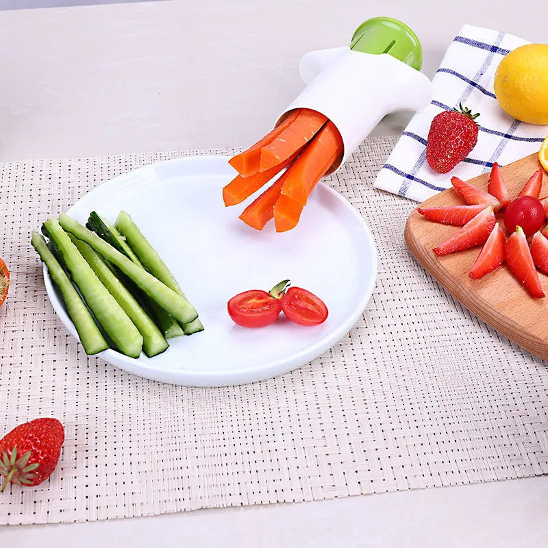 Creative kitchen Vegetable Cutters Fruit Kitchen Cucumber Carrot Divider Strawberry Slicer Splitter Kitchen Gadget Accessories